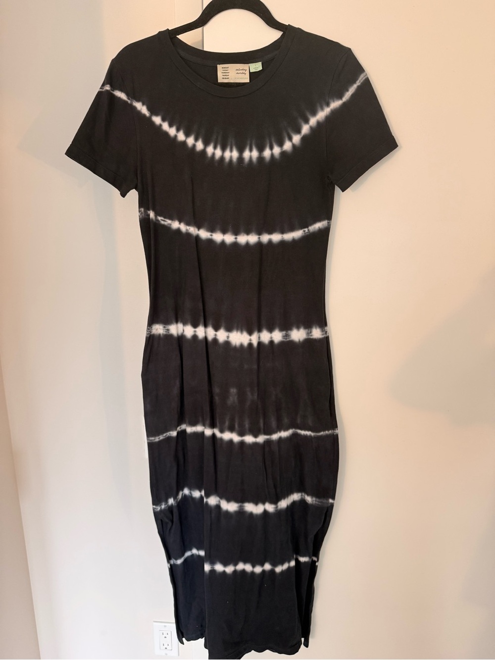 Anthropologie Navy & White Tie-Dye Midi Tee Dress